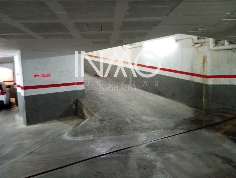 Foto e01ea4d5-6598-4eb9-82a6-97c26863cb2c. Parking coche parking en venta plana del castell en Rubí