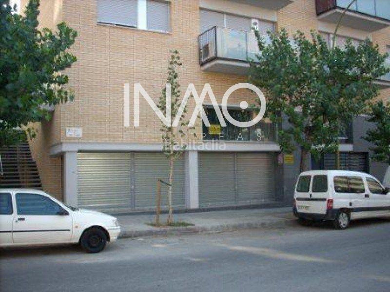 Foto b6b22c49-69e5-4af4-b61e-5aecfb10aa33. Local commercial dans Centre Rubí