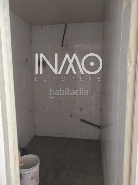 Foto 8e911f4d-4302-491d-9d9b-b4195ae3d2c7. Local comercial a La Serreta Rubí