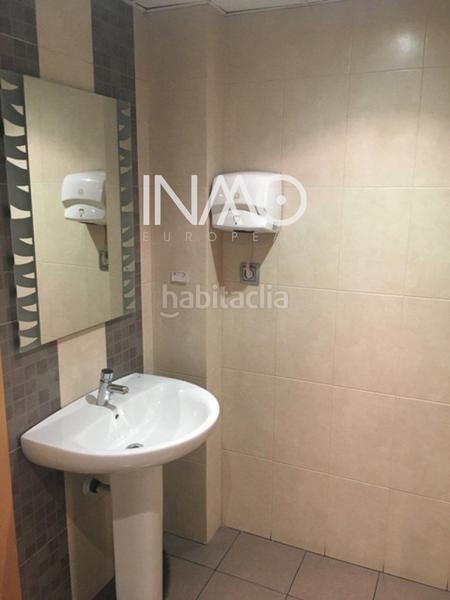 Foto cdb1cee2-d7cd-4ff4-ae24-a30b6cdf2c4b. Nau industrial a Zona Industrial Rubí