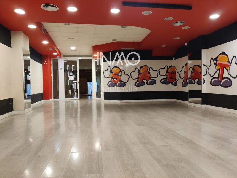 Foto 43bb3a40-a5c9-4a0d-b1d1-8d6ea1265b21. Rent business premise in Progrés Rubí