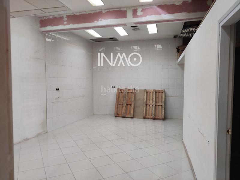 Foto 656a8e1d-a27f-4c40-b7af-930ee3b26375. Rent business premise in Progrés Rubí