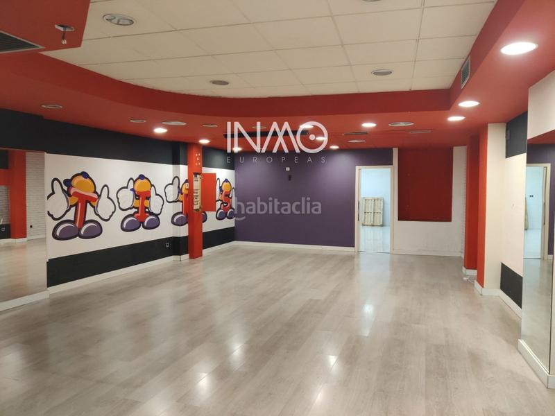Foto 8ecde53d-d53b-46f8-965e-7cc47d6fb575. Rent business premise in Progrés Rubí