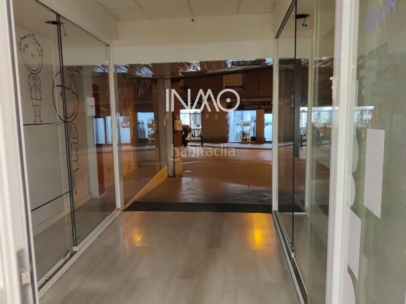 Foto ce44c2c7-ae5b-4895-a06d-3c1973d21b91. Rent business premise in Progrés Rubí