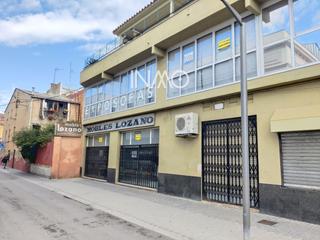 Lloguer Local Comercial  Creu de la. Local comercial en alquiler en rubí, centro