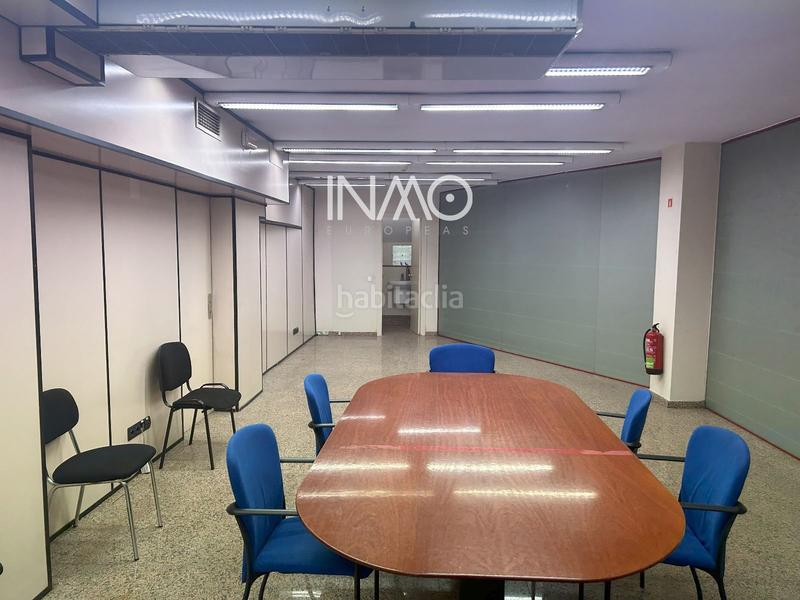 Foto 79d2ad33-a916-4665-ada8-5bba63566977. Rent office space in Centre Rubí