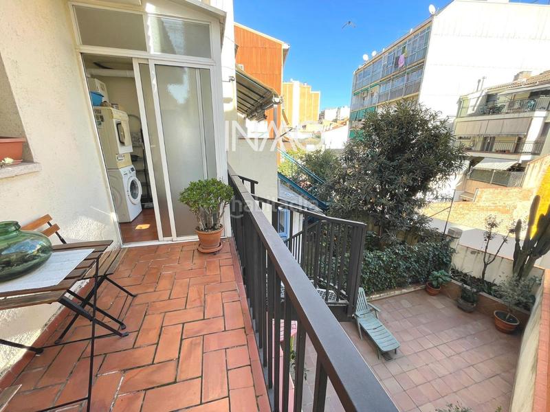 Foto f773b743-35d4-4d9b-8320-a3b806f56f1a. Casa adossada amb calefacció aparcament a Ca n´Oriol Rubí