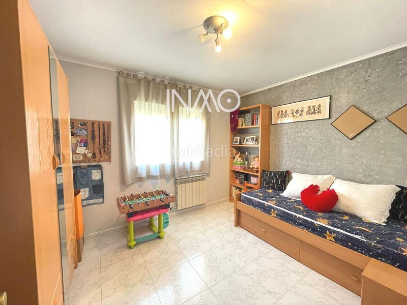 Foto f8e79a1d-8d0a-4716-a4ca-0fa91881a7f9. Casa adossada amb calefacció aparcament a Ca n´Oriol Rubí