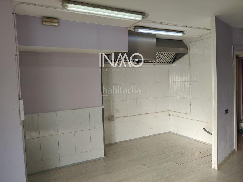 Foto 8be848e5-5bd0-453a-90d1-915e86d4671a. Alquiler local comercial  en alquiler , av estatut. en Rubí