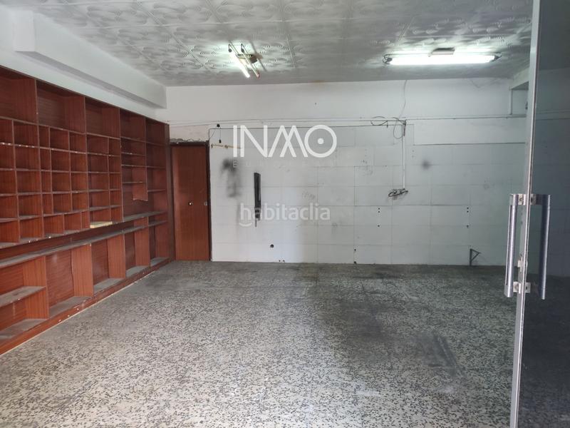 Foto 8fe9bf4e-1f7f-45a8-bda6-52e6924de4b1. Lloguer local comercial a Mercat Rubí