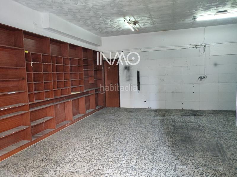Foto bdad0482-9159-43a0-9a68-ed1ee1d4d9b3. Lloguer local comercial a Mercat Rubí