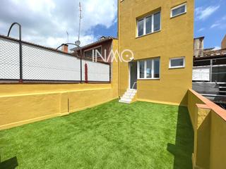 Pis a Centre. Piso de obra nueva con terraza en pleno corazn de rub!