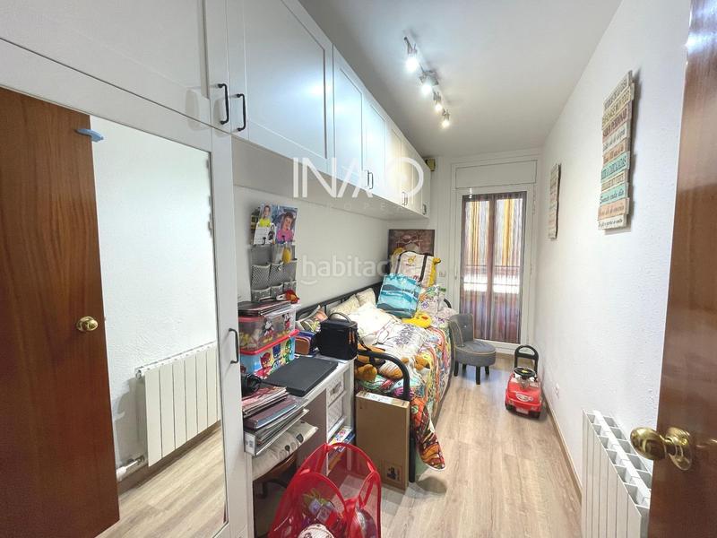 Foto d0e0c7ac-8591-4ef3-9e7f-d3c440001960. Pis amb calefacció aparcament a Centre Rubí