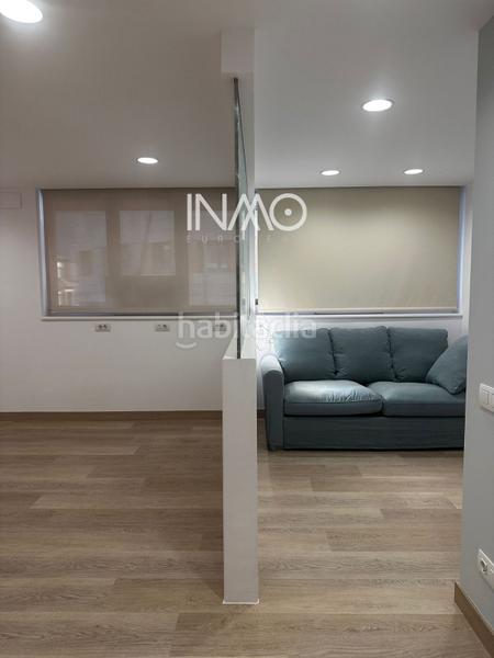 Foto 32f1768c-04a3-451b-a0e5-026faf8d245e. Alquiler oficina  en alquiler, en Mercat Rubí