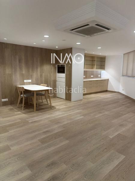 Foto 4a79b122-2599-4a78-93dc-7af82c97a856. Alquiler oficina  en alquiler, en Mercat Rubí