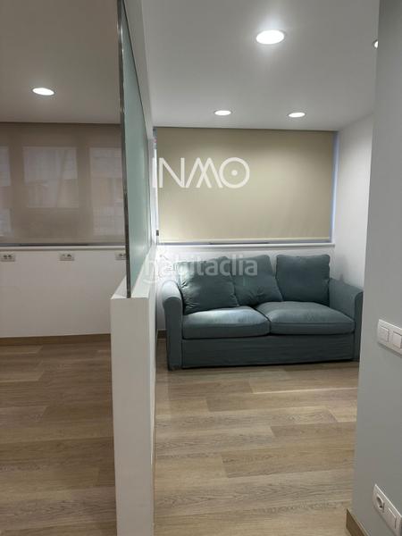 Foto 9075aa54-4035-4c4c-87e4-a84c4ec0701c. Location bureau avec chauffage dans Mercat Rubí