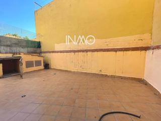 Appartement à Ca n´Oriol. Planta baja independiente en venta a reformar en rubí, ca n orio
