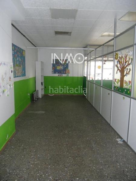 Foto d41deb3b-c57e-4f35-9cb1-e593c19d436c. Local comercial a Progrés Rubí