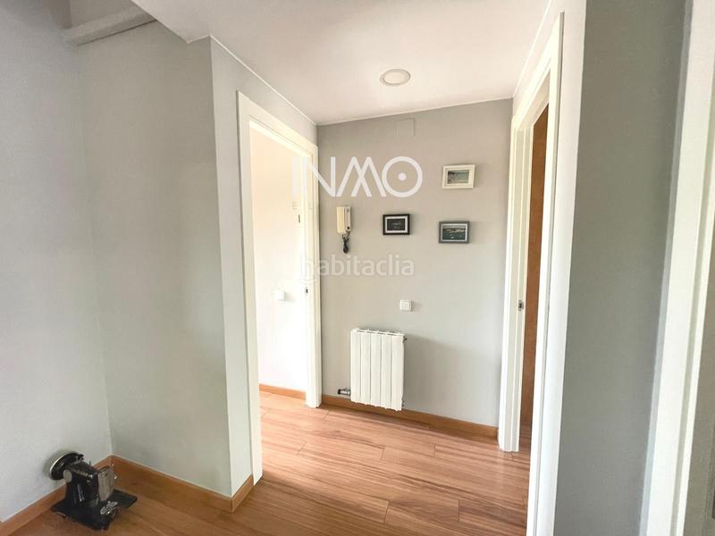 Foto a8fee900-2ee2-40d6-8f3d-e0f2d5bb7531. Duplex avec chauffage parking dans Ca n´Alzamora Rubí