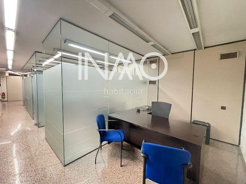 Foto d9699893-a836-44e5-8e9a-dca08b092795. Locale commerciale in Centre Rubí