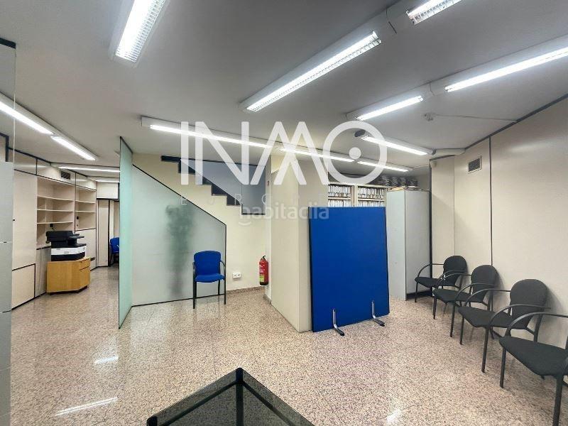 Foto e44b6a75-2fca-42c6-baac-928b848488b9. Locale commerciale in Centre Rubí