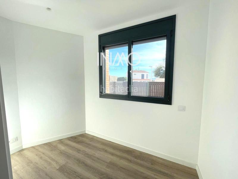 Foto 0aedcec1-5858-47cc-82a6-5c927d4be504. Casa amb calefacció aparcament piscina a Els Avets-Can Serrafossà-Ximelis Rubí