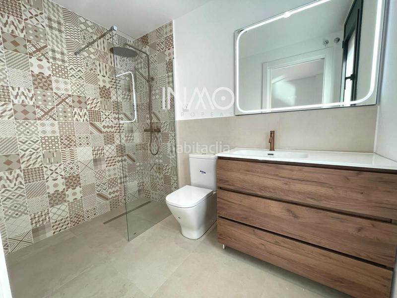 Foto 21e13842-d608-4956-850f-c90c181a4af3. Casa amb calefacció aparcament piscina a Els Avets-Can Serrafossà-Ximelis Rubí