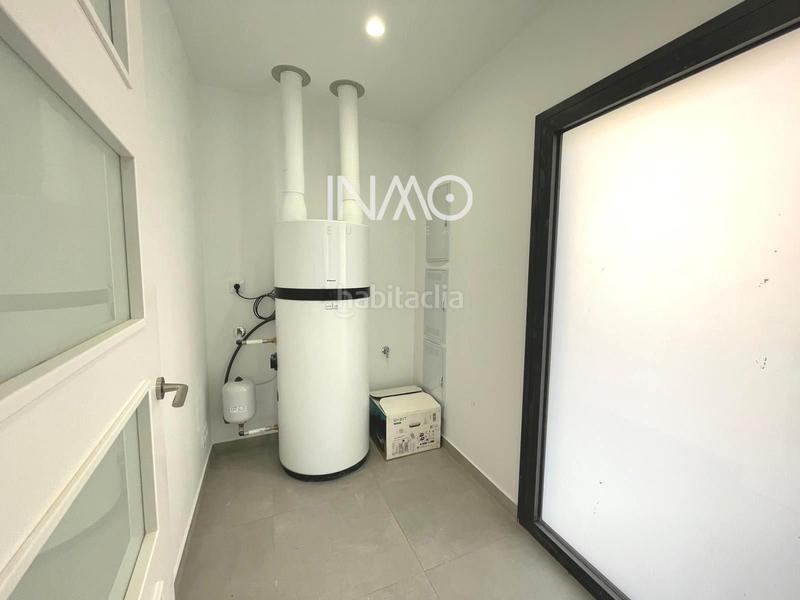 Foto 5fd778e0-bd32-4c4f-b81c-1d3b8b1b850b. Casa amb calefacció aparcament piscina a Els Avets-Can Serrafossà-Ximelis Rubí