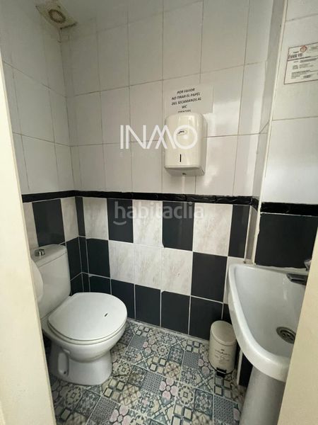 Foto ffb741dd-5167-4dad-b6ad-6c06306755d2. Local comercial a Centre Rubí