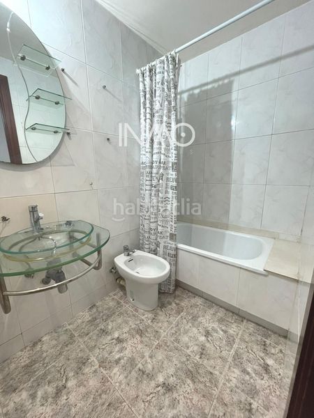 Foto f432a6cf-c36e-4f75-bc07-aff6b8aa5f37. Duplex in Centre Rubí