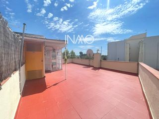 Appartement à Can Fatjó-Sant Jordi Park-Plana del Castell. Piso con terraza de privada en venta en can fatjó!