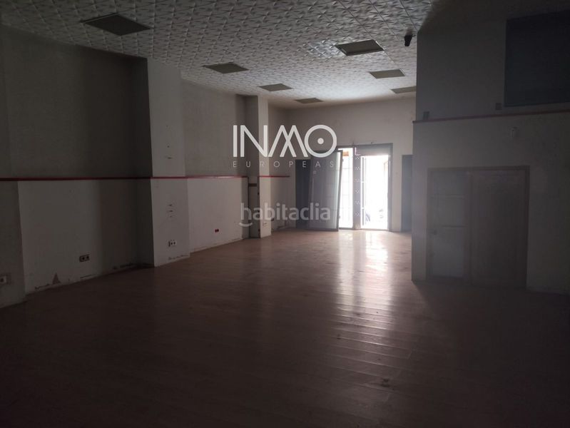 Foto a0999cbc-4897-41b5-9350-db80872dd0ba. Local comercial a Ca n´Oriol Rubí