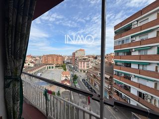 Appartamento in Mercat. Piso en venta en rubí, zona mercado