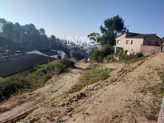Fondo rustico in Sant Muç. Terreno con proyecto en venta en rubí, sant muç