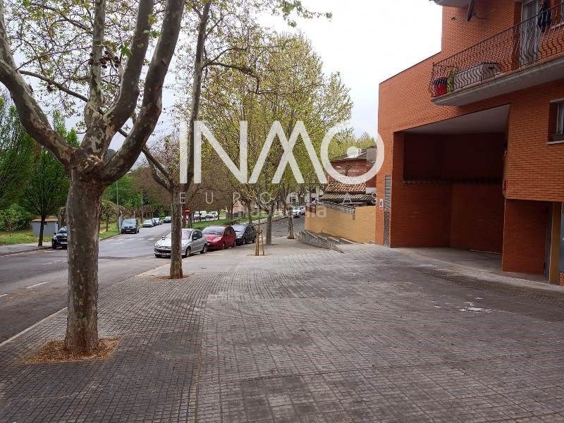 Foto eee5430d-5e7f-4e6e-b93a-b313791a1aec. Aparcament cotxe a Ca n´Oriol Rubí