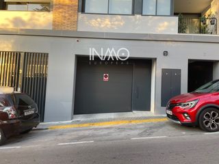 Aparcament cotxe a SANTA EULALIA