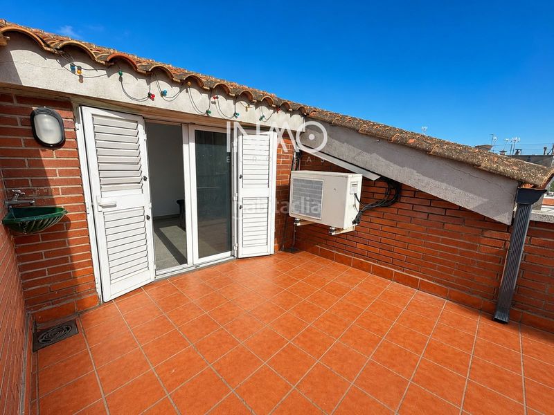 Foto 30e8e875-395f-44df-aca1-c5fc6dd8471e. Dúplex  en venta en pleno centro ! en Centre Rubí