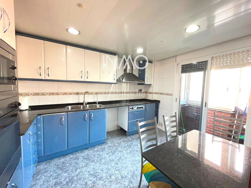 Foto 438953fd-eb1b-4e5e-9d96-1cbab9c12ddb. Dúplex  en venta en pleno centro ! en Centre Rubí