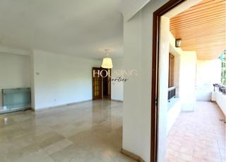Location Appartement à Bons Aires. Piso de grandes dimensiones y con parking en la rambla