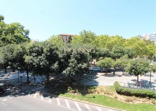 Location Appartement à Plaça dels Patins. De grandes dimensiones y con parking en pleno centro de palma