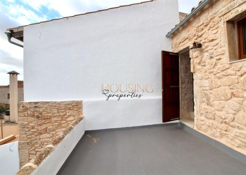 Foto d8e55a9e-03a3-4017-b550-33c9e22e7216. Casa adossada amb xemeneia piscina a Llucmajor interior Llucmajor