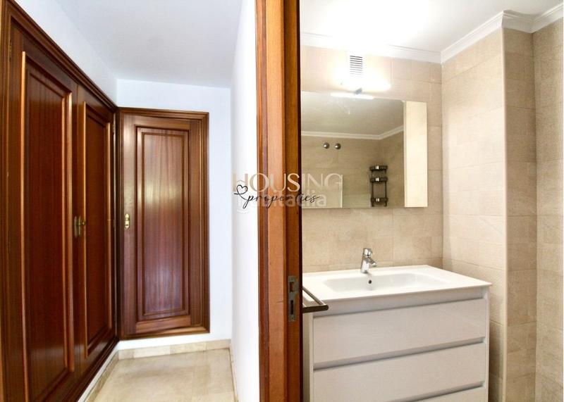 Foto 8968b141-e5a1-4254-a2d0-163d4afde212. Location appartement avec parking dans Plaça dels Patins Palma de Mallorca