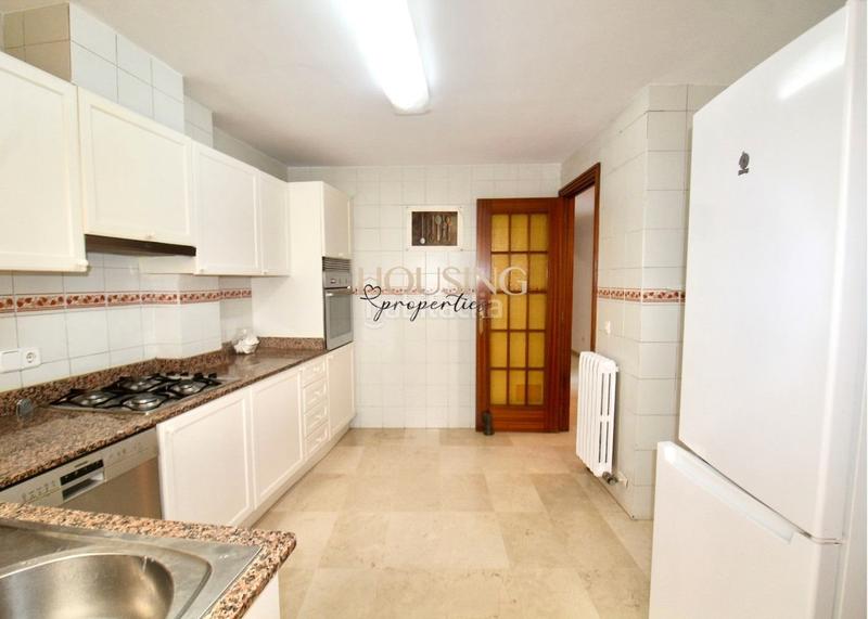 Foto a809f1cf-692e-44a9-aa45-053899cf4233. Location appartement avec parking dans Plaça dels Patins Palma de Mallorca