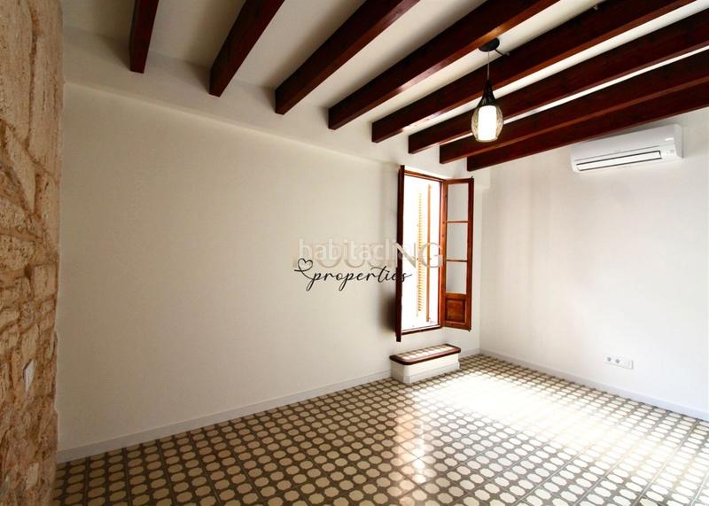 Foto f3a56f48-74cb-4183-b09e-52d67dfcacd9. Casa adossada amb xemeneia piscina a Llucmajor interior Llucmajor