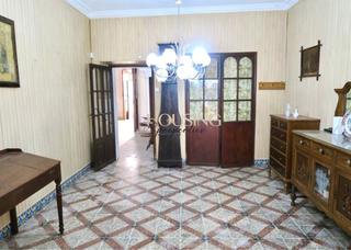 Casa adossada a Campos. Casa de pueblo en campos