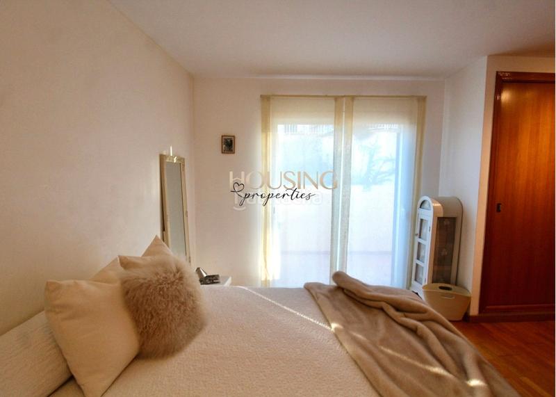 Foto 0bb6ff30-7fc6-4ed2-bd83-7ed7fcddd41a. Casa a schiera con parcheggio piscina in Son Xigala Palma de Mallorca