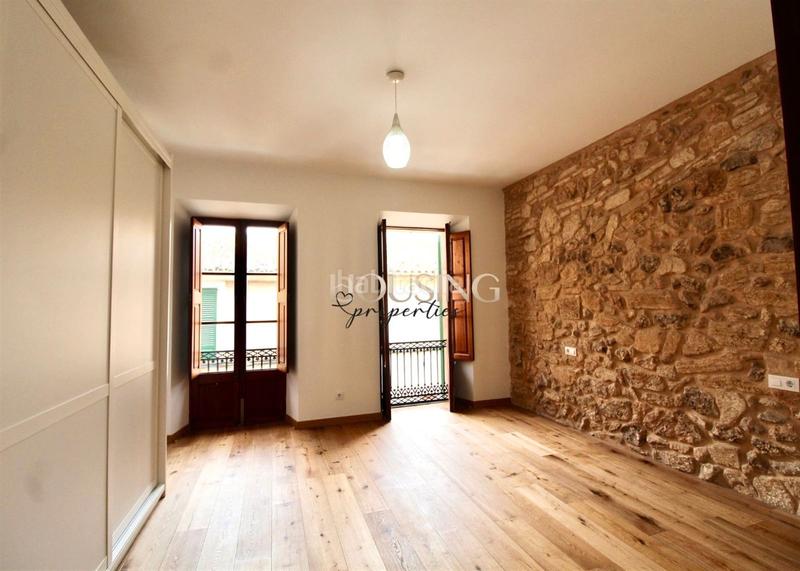 Foto c79e11d5-6ade-4cff-8ae6-9b4f04ea2f2e. Maison jumelée avec cheminée parking piscine dans Llucmajor interior Llucmajor