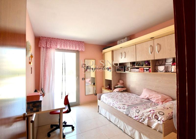 Foto 8a3a77e1-f9c1-4ee9-b29d-4e0ab4379c46. Casa a schiera con parcheggio piscina in Les Maravelles Palma de Mallorca