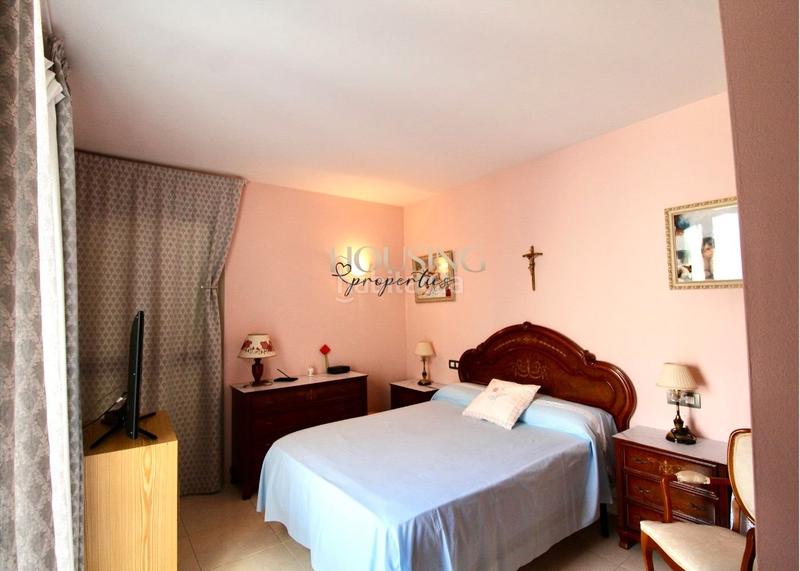 Foto fe730aa0-f963-4a09-9c84-0fb22e6dbac2. Casa a schiera con parcheggio piscina in Les Maravelles Palma de Mallorca