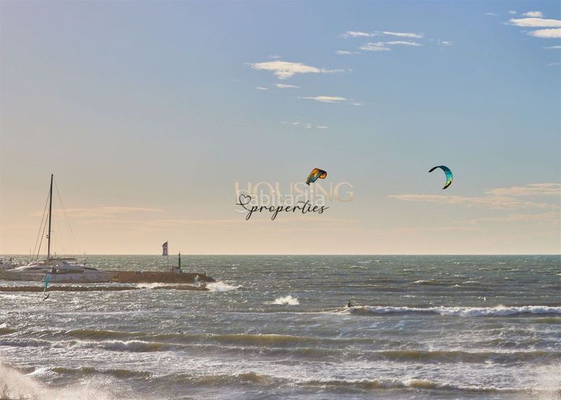 Foto b4bc4654-fa6b-4d23-866b-a1d97ebae14e. Àtic a S´Arenal Palma de Mallorca